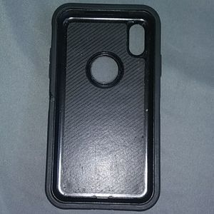 iPhone XR OtterBox phone case